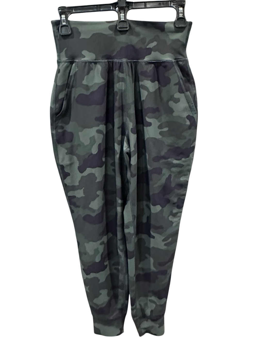 Old Navy Active Powersoft High Rise Go-Dry Camo Jogger‎ Pants Women’s Small